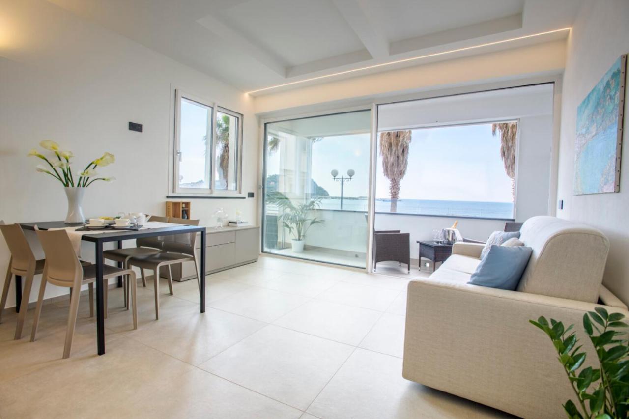 Vistamare Luxury Retreat Apartment เซสตรี เลวานเต ภายนอก รูปภาพ