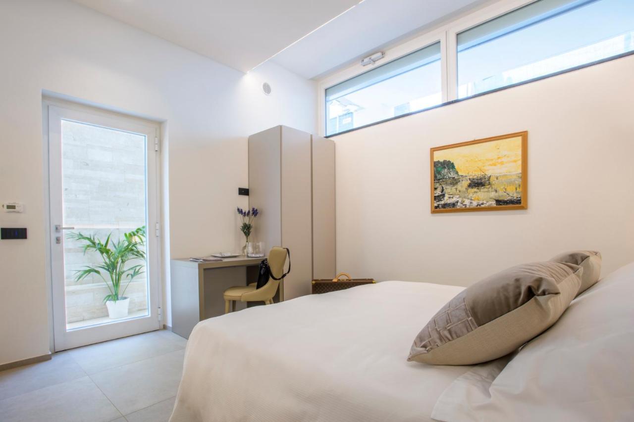 Vistamare Luxury Retreat Apartment เซสตรี เลวานเต ภายนอก รูปภาพ